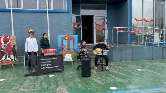 18 MART �EH�TLER� ANMA G�N� VE �ANAKKALE DEN�Z ZAFER� 