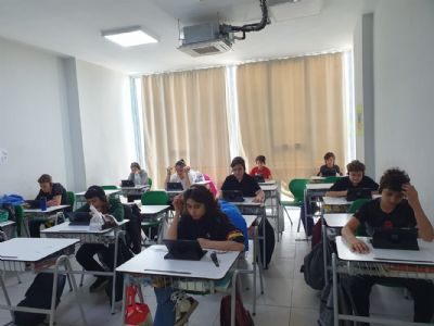 ENGL�SH BENCHMARK